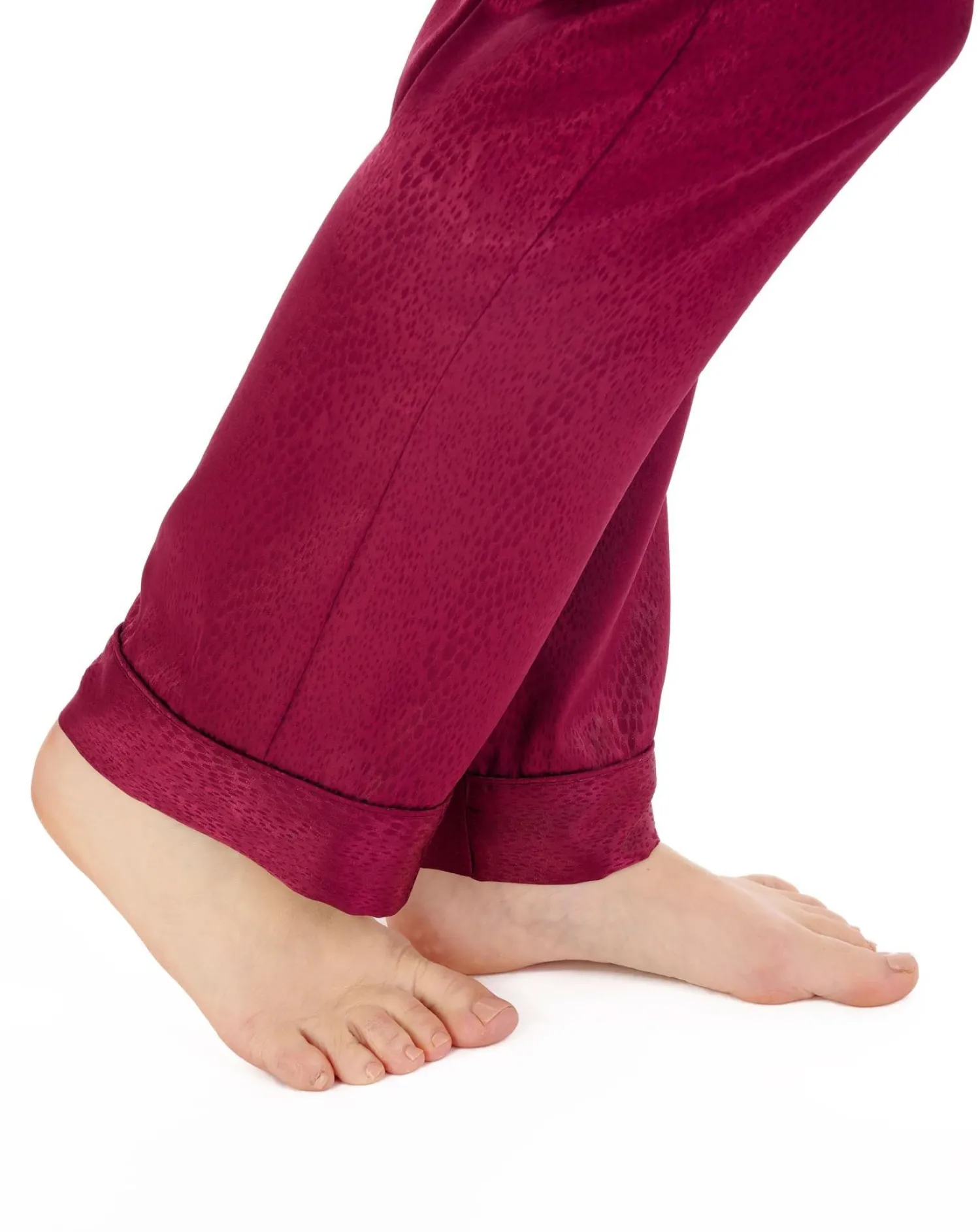 gaspe_by_slenderella_tail_1.webp Slenderella Pyjamas | Gaspe By Tailored Satin Pyjamas - Raspberry