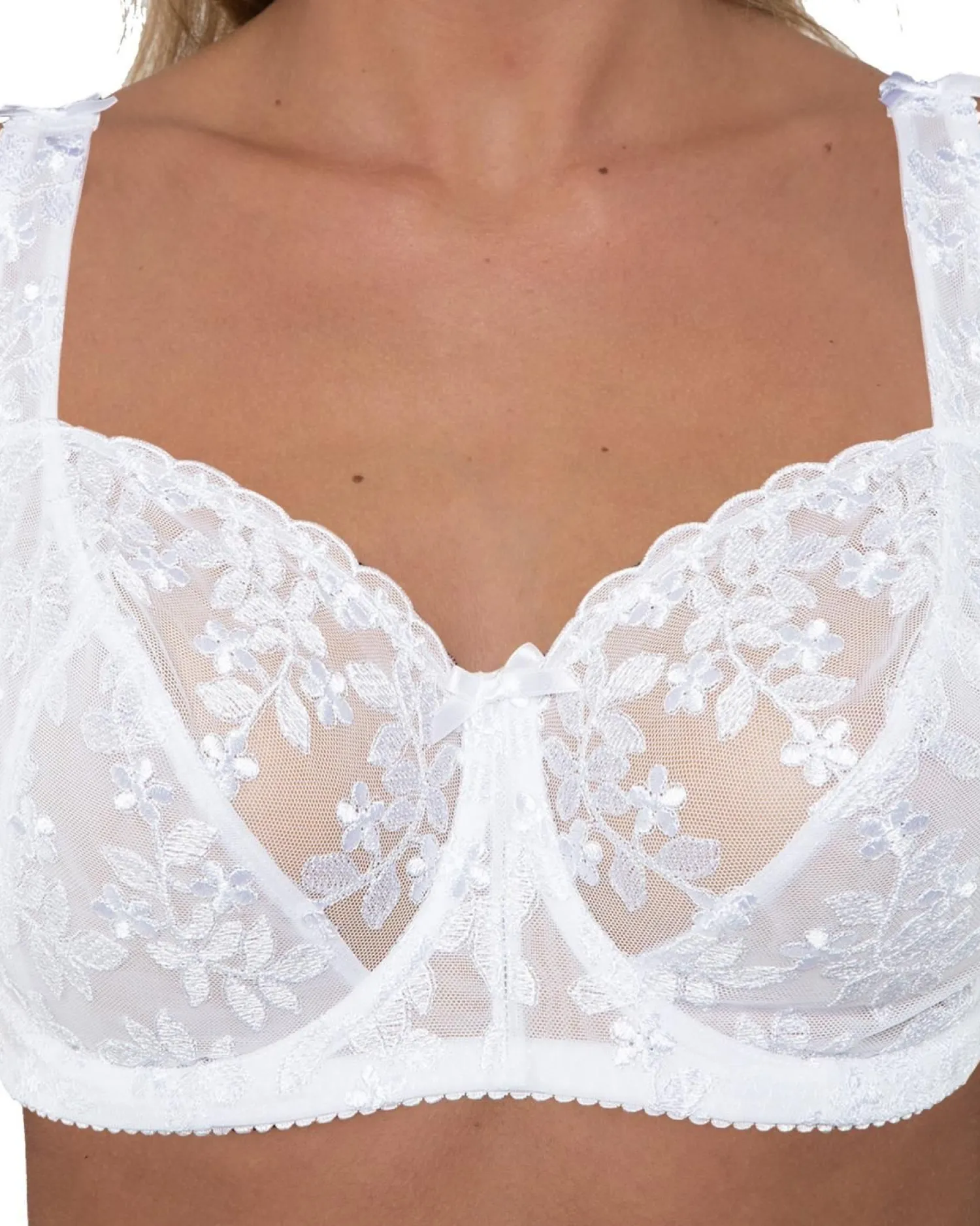 gemm_floral_embroidered_l_0.webp Gemm Bras | Floral Embroidered Lace Bra - White