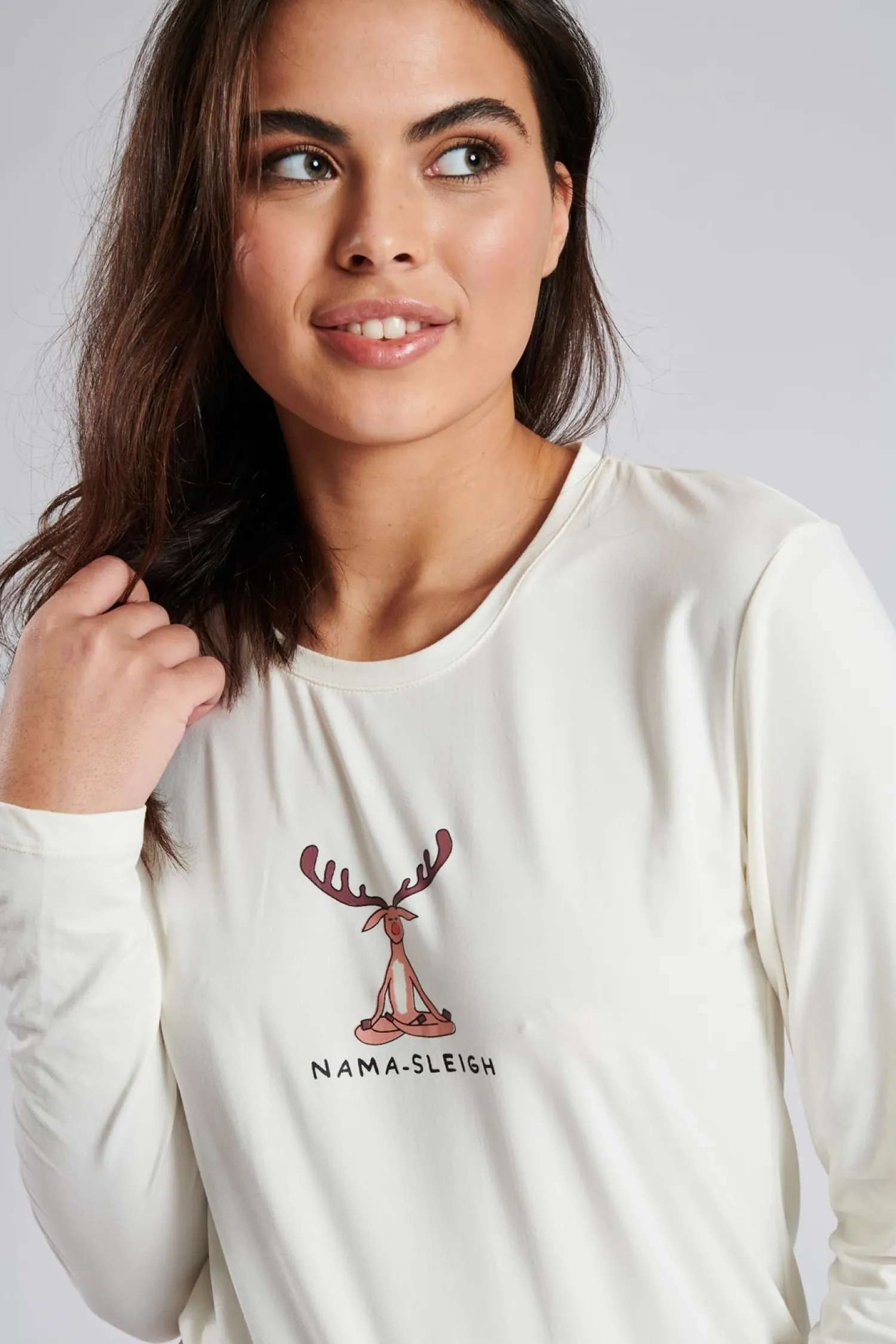 loungeable_namasleigh_rei_2.webp Loungeable Pyjamas | Nama-Sleigh Reindeer Christmas Pyjamas
