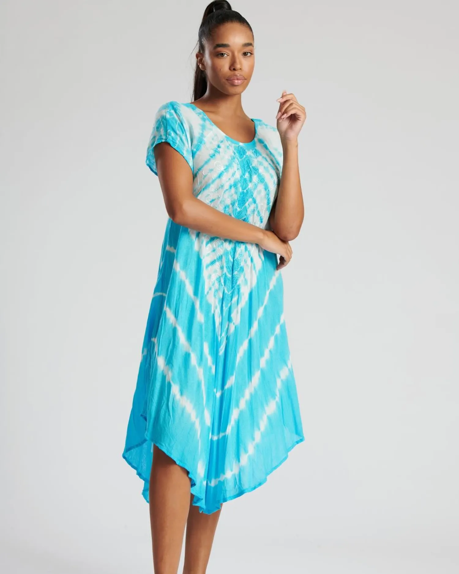pistachio_short_sleeve_ti_2-3.webp Pistachio Dresses | Short Sleeve Tie Dye Dress - Turquoise